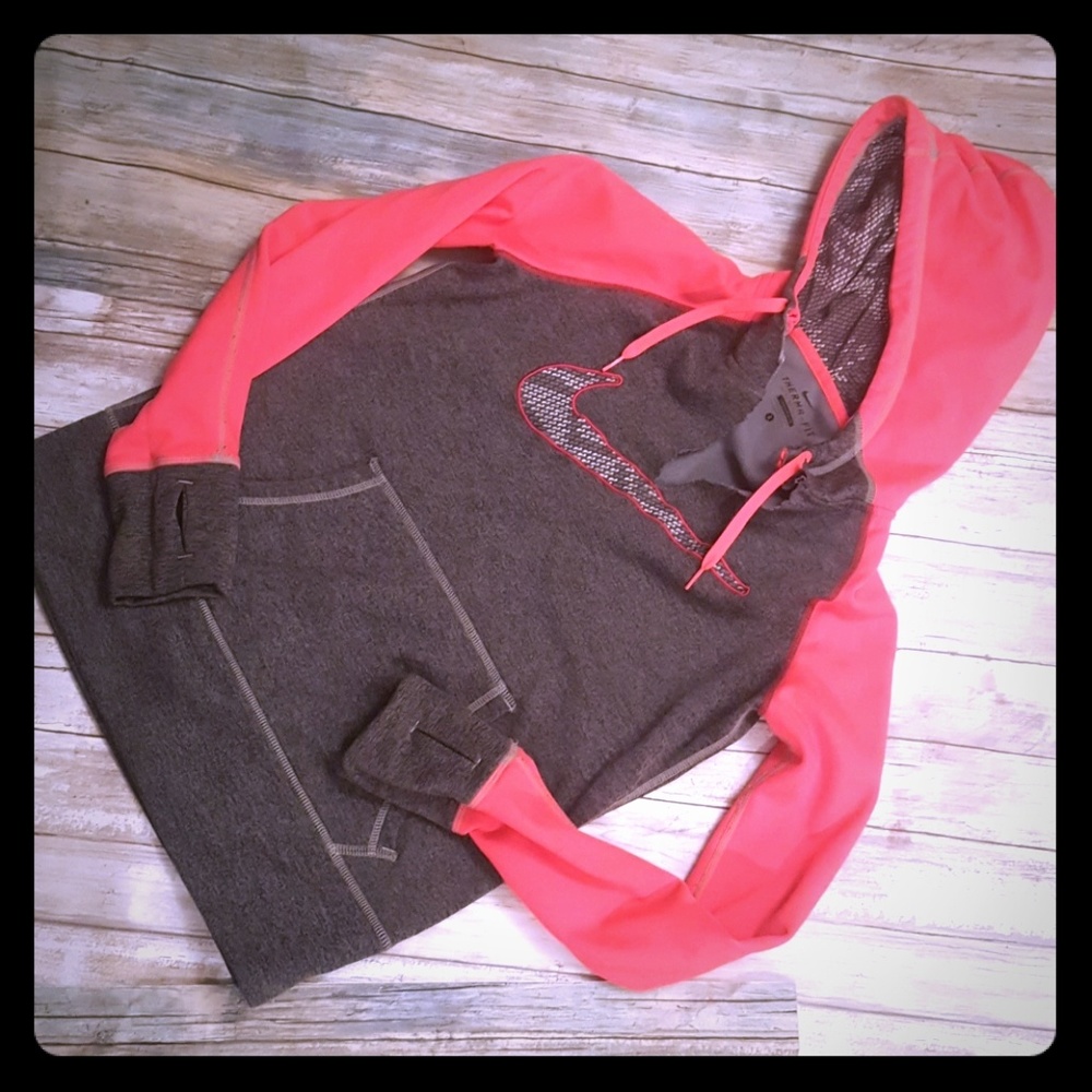Nike dry fit sweatshirt
